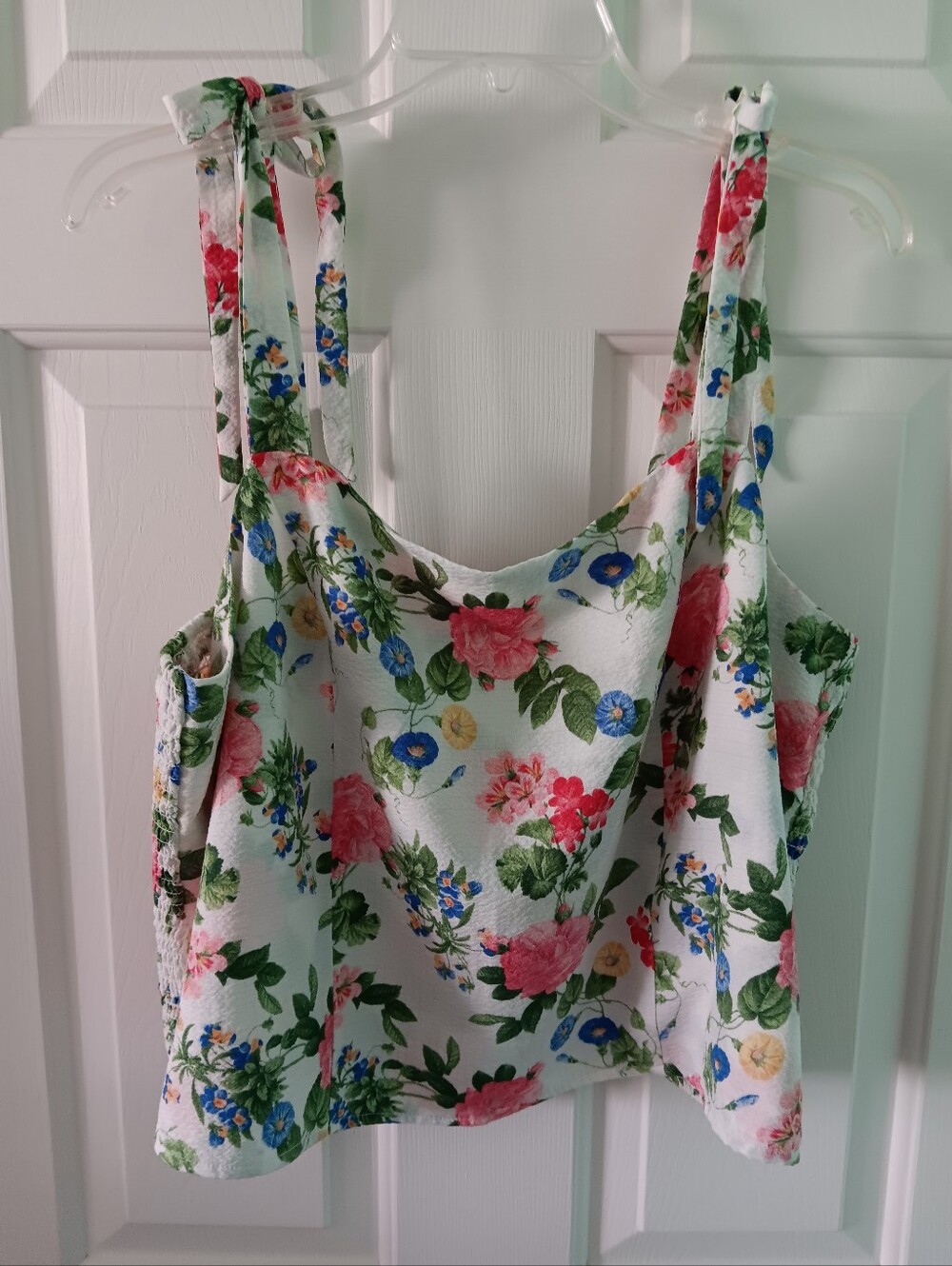 Old Navy Floral Top Size XL